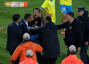 سوريا لايف مسئول بنادي الإسماعيلي يتعدى على حكم مباراة طلائع الجيش