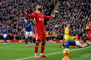 سوريا لايف سلوت يكشف آخر مستجدات تجديد عقد محمد صلاح والرحيل إلى الهلال السعودي